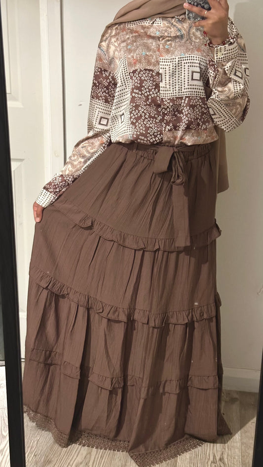 Tiered Lace Edge Skirt Set